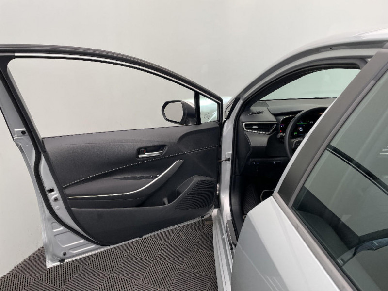 Toyota Corolla Corolla Pro Hybride 122h Dynamic Business  occasion  Jaux - photo n19