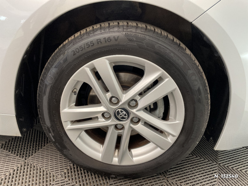 Toyota Corolla Corolla Pro Hybride 122h Dynamic Business  occasion  Jaux - photo n8