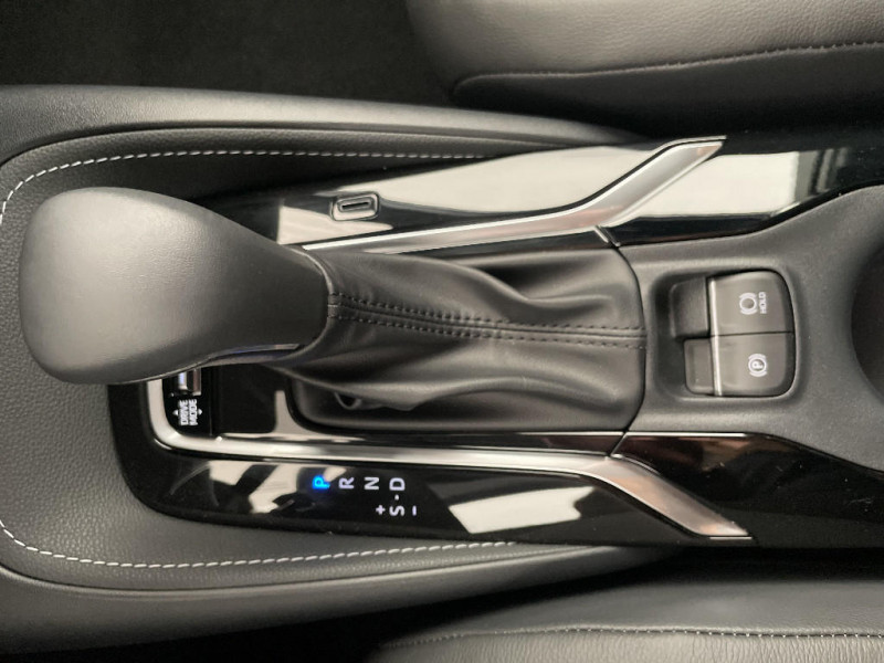 Toyota Corolla COROLLA Touring Sports 196H COLLECTION MY25  occasion � Saint-Maximin - photo n�18