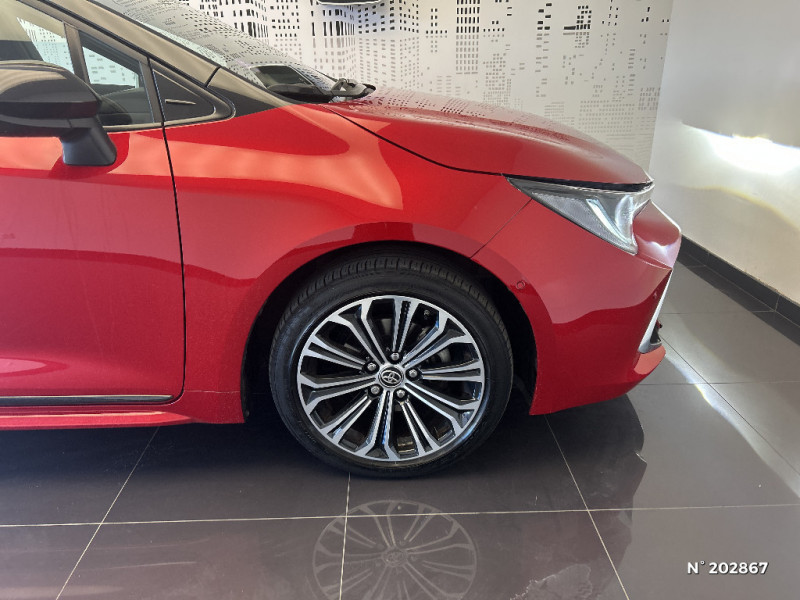 Toyota Corolla Corolla Touring Sports Hybride 122h Collection  occasion � Saint-Maximin - photo n�8