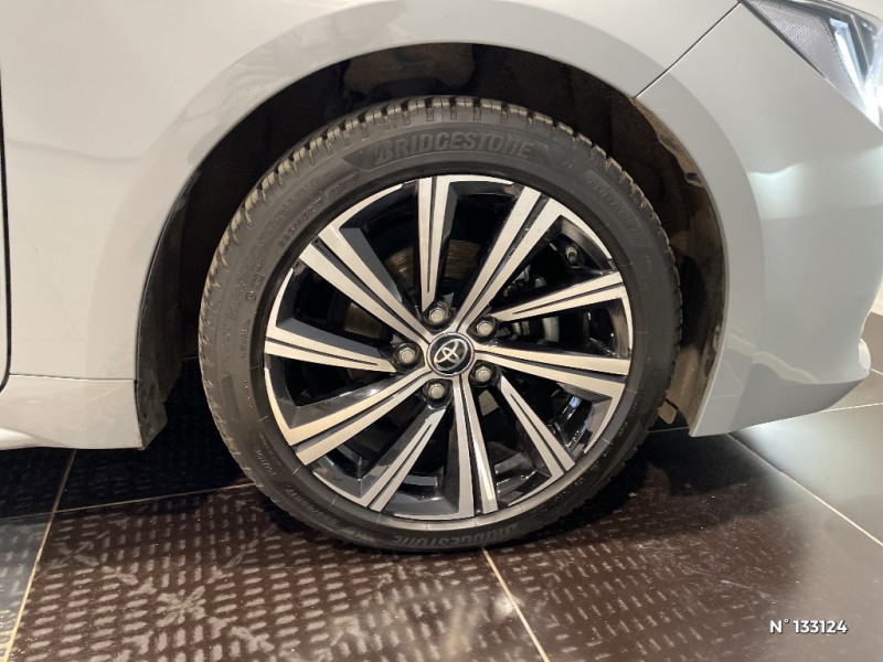 Toyota Corolla Corolla Touring Sports Hybride 122h Design  occasion � Jaux - photo n�8