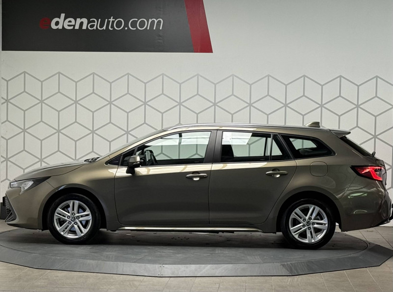 Toyota Corolla Corolla Touring Sports Hybride 122h Dynamic 5p  occasion  PERIGUEUX - photo n8