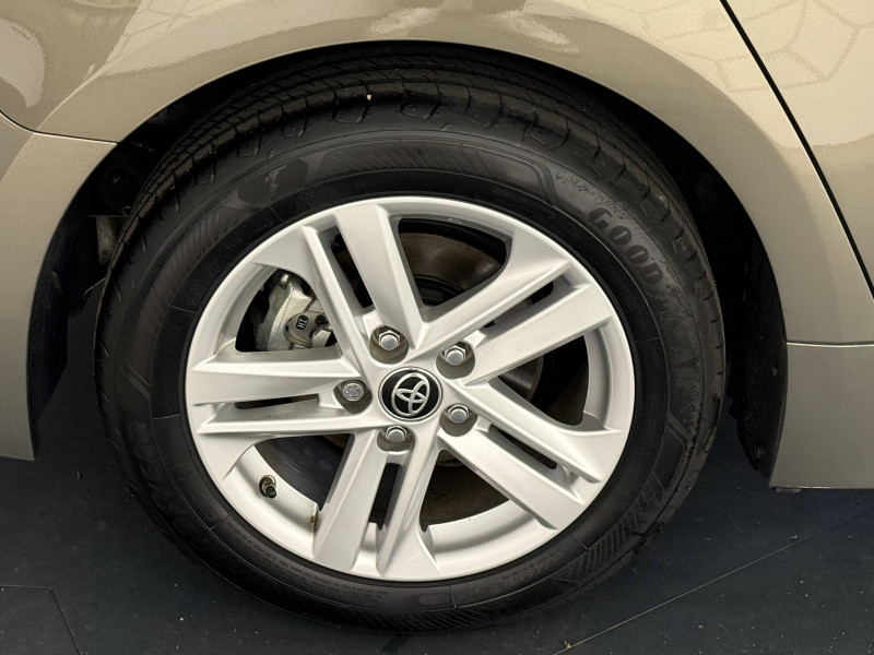 Toyota Corolla Corolla Touring Sports Hybride 122h Dynamic 5p  occasion  PERIGUEUX - photo n11