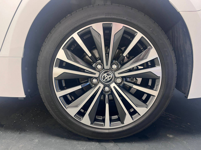 Toyota Corolla Corolla Touring Sports Hybride 140ch Design 5p  occasion  Saint-Laurent-des-Vignes - photo n8