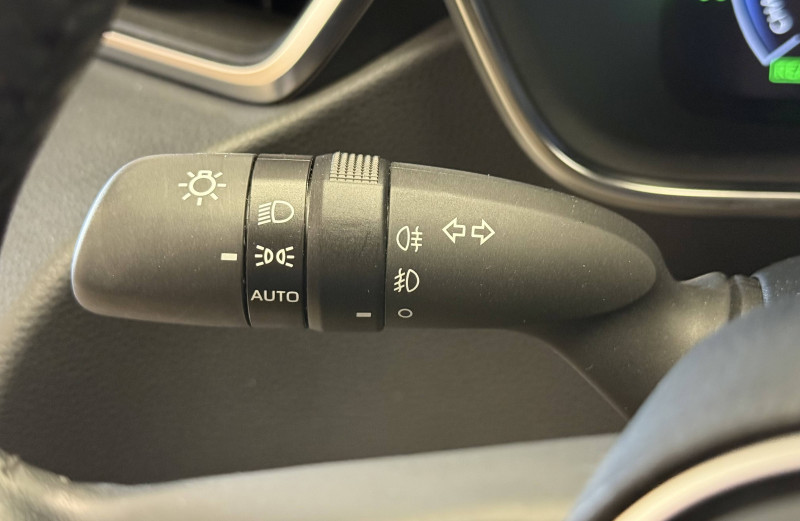 Toyota Corolla Corolla Touring Sports Hybride 140ch Design 5p  occasion  Saint-Laurent-des-Vignes - photo n16