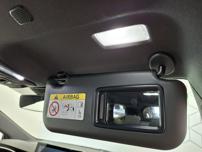 Toyota Corolla Corolla Touring Sports Hybride 140ch Design 5p  occasion � Saint-Laurent-des-Vignes - photo n�7