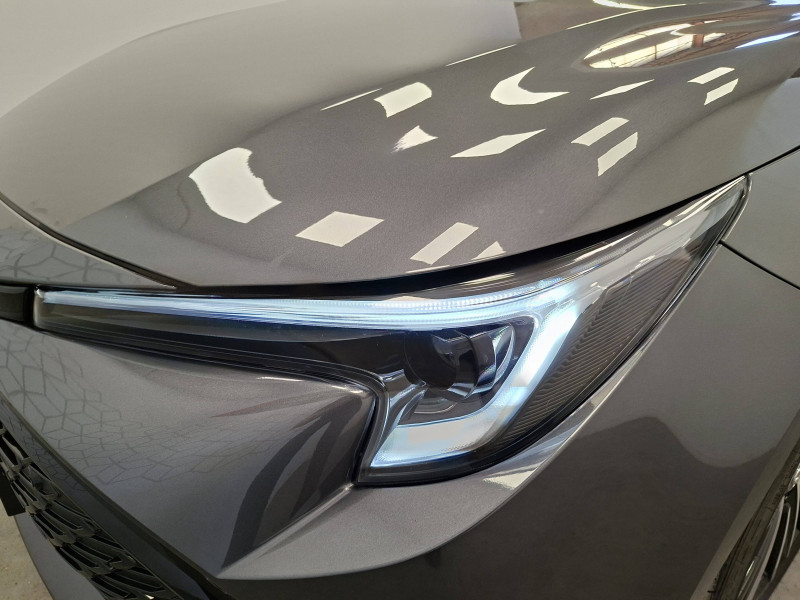 Toyota Corolla Corolla Touring Sports Hybride 140ch Design 5p  occasion � Saint-Laurent-des-Vignes - photo n�11