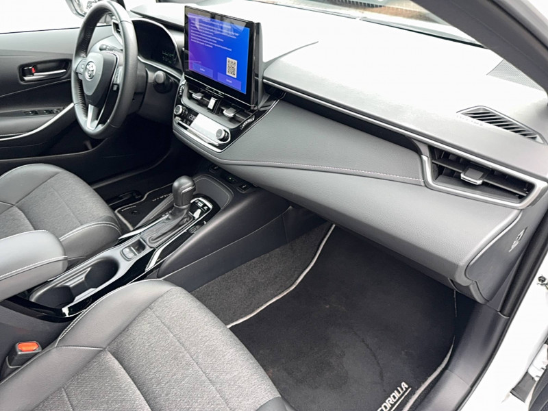 Toyota Corolla Corolla Touring Sports Hybride 140ch Design 5p 2024 - photo n°14 Toyota Corolla Corolla Touring Sports Hybride 140ch Design 5p  occasion à Brive-la-Gaillarde - photo n°14