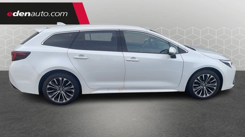Toyota Corolla Corolla Touring Sports Hybride 140ch Design 5p  occasion � Brive-la-Gaillarde - photo n�6