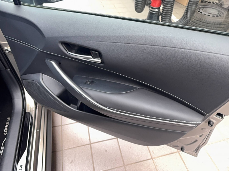 Toyota Corolla Corolla Touring Sports Hybride 140ch Design 5p  occasion  Brive-la-Gaillarde - photo n13