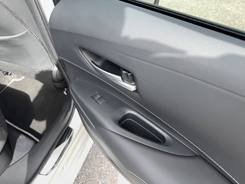 Toyota Corolla Corolla Touring Sports Hybride 140ch Design 5p  occasion � Brive-la-Gaillarde - photo n�19