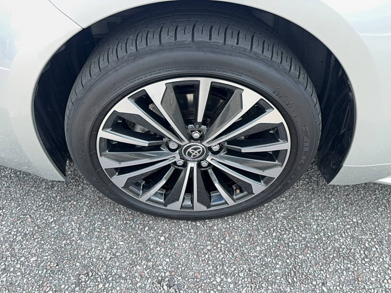 Toyota Corolla Corolla Touring Sports Hybride 140ch Design 5p  occasion � Brive-la-Gaillarde - photo n�9