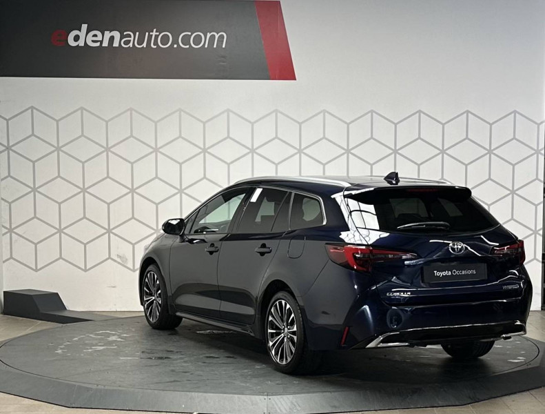 Toyota Corolla Corolla Touring Sports Hybride 140ch Design 5p  occasion  PERIGUEUX - photo n2