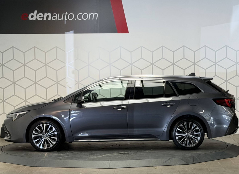 Toyota Corolla Corolla Touring Sports Hybride 140ch Design 5p  occasion  PERIGUEUX - photo n8