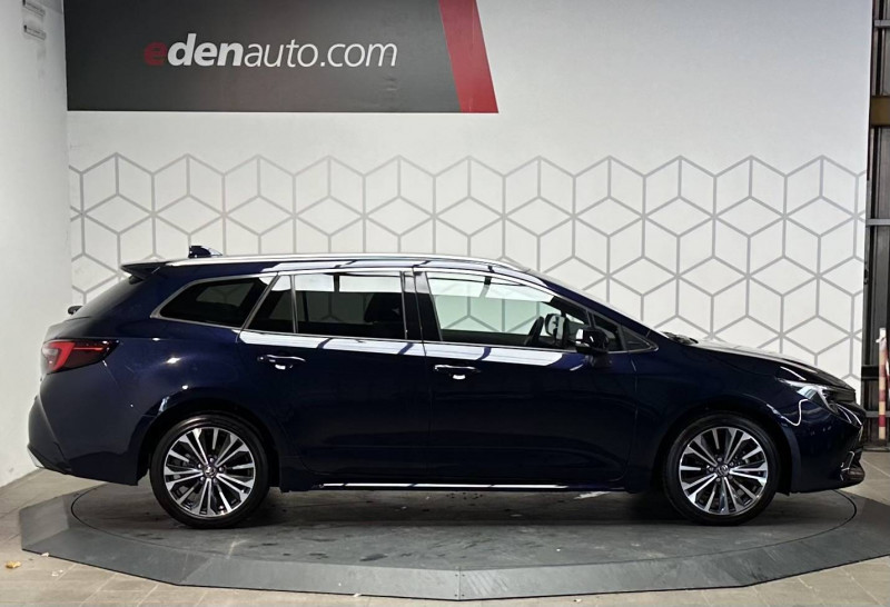 Toyota Corolla Corolla Touring Sports Hybride 140ch Design 5p  occasion  PERIGUEUX - photo n3