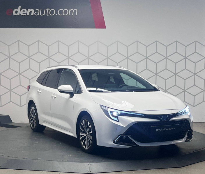 Toyota Corolla Corolla Touring Sports Hybride 140ch Design 5p  occasion  PERIGUEUX - photo n3