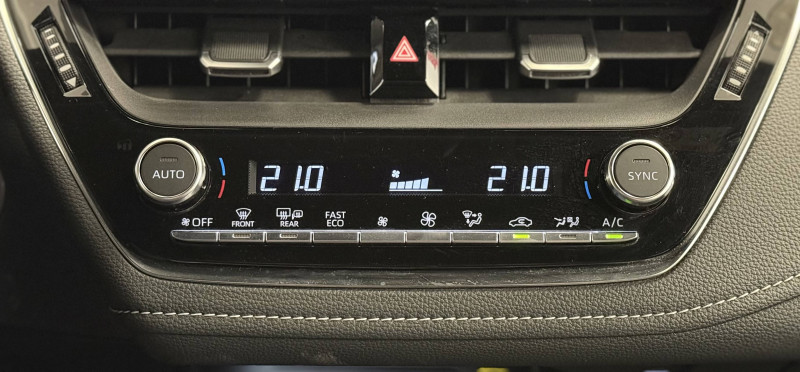Toyota Corolla Corolla Touring Sports Hybride 140ch Design 5p  occasion  PERIGUEUX - photo n17