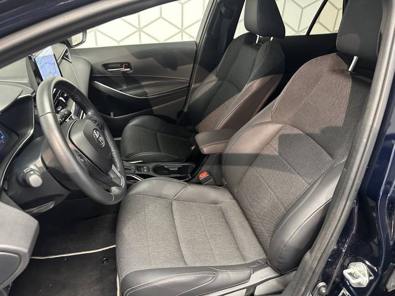 Toyota Corolla Corolla Touring Sports Hybride 140ch Design 5p  occasion � PERIGUEUX - photo n�14
