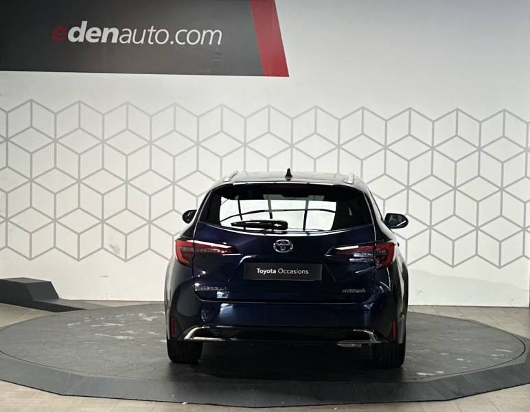 Toyota Corolla Corolla Touring Sports Hybride 140ch Design 5p  occasion � PERIGUEUX - photo n�5