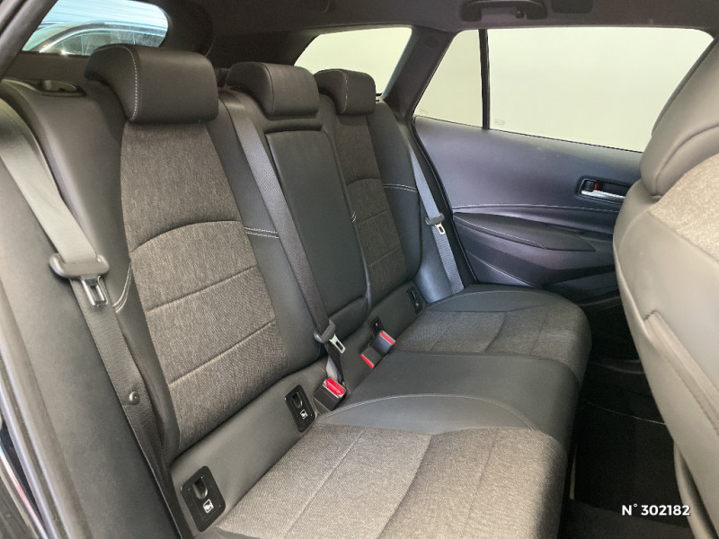 Toyota Corolla Corolla Touring Sports Hybride 140ch Design  occasion � Beauvais - photo n�11