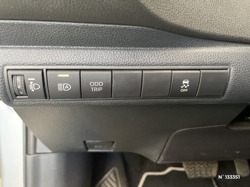 Toyota Corolla Corolla Touring Sports Hybride 140ch Design  occasion � Jaux - photo n�15
