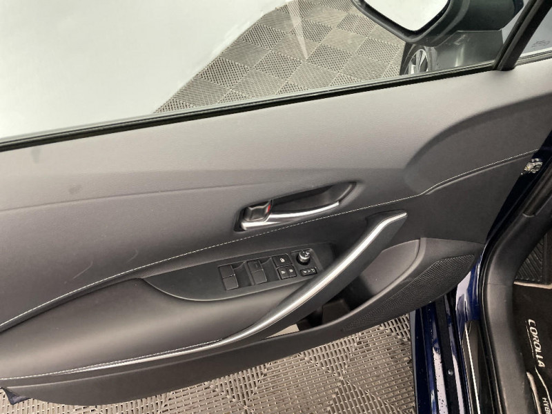 Toyota Corolla Corolla Touring Sports Hybride 140ch Design  occasion � Saint-Quentin - photo n�19