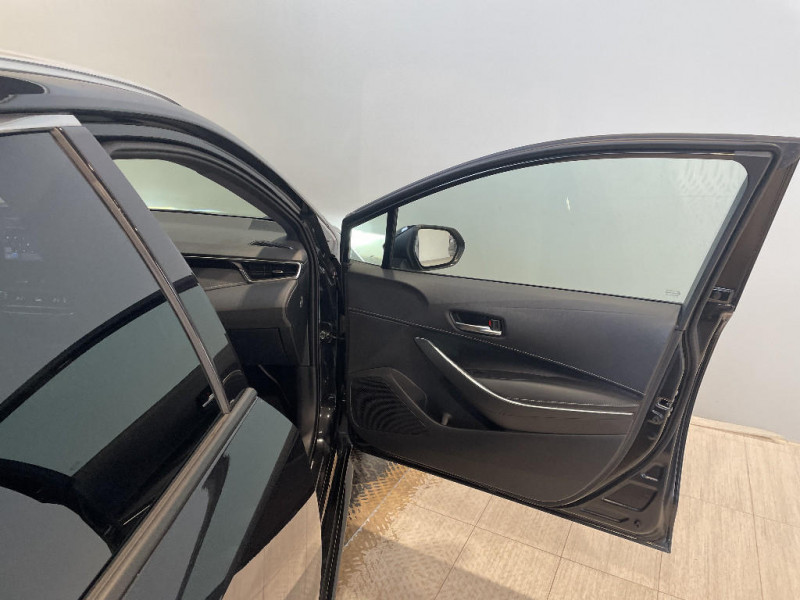 Toyota Corolla Corolla Touring Sports Hybride 140ch Design  occasion � Jaux - photo n�20