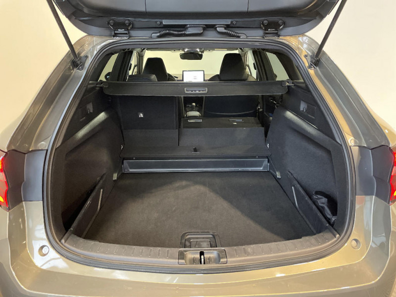 Toyota Corolla Corolla Touring Sports Hybride 140ch Design  occasion � Jaux - photo n�16