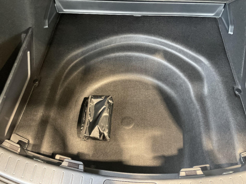 Toyota Corolla Corolla Touring Sports Hybride 140ch Design  occasion � Jaux - photo n�17