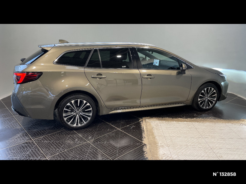 Toyota Corolla Corolla Touring Sports Hybride 140ch Design  occasion � Jaux - photo n�5