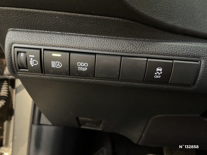 Toyota Corolla Corolla Touring Sports Hybride 140ch Design  occasion � Jaux - photo n�15