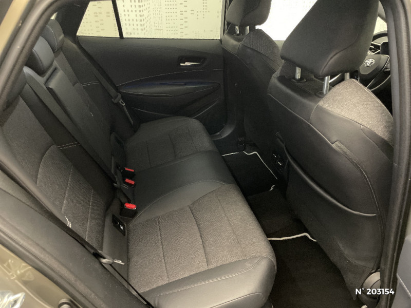 Toyota Corolla Corolla Touring Sports Hybride 140ch Design  occasion � Saint-Maximin - photo n�11