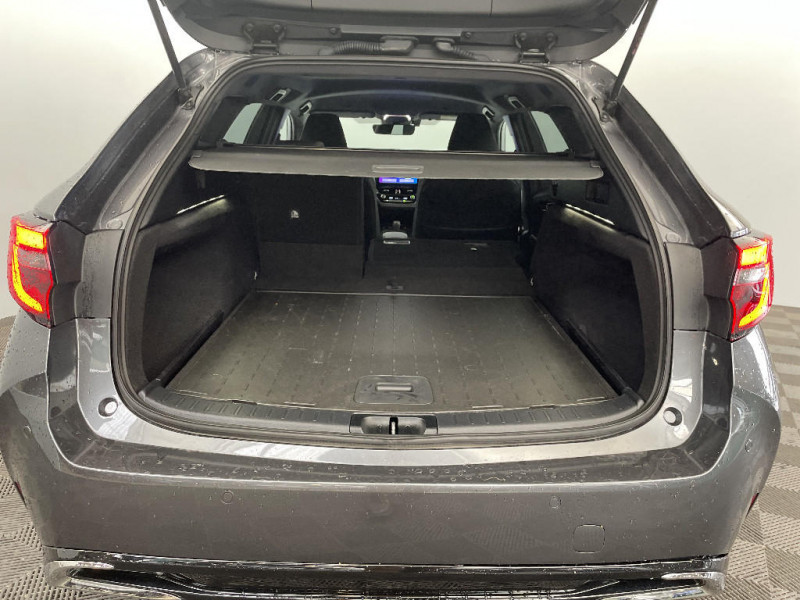 Toyota Corolla Corolla Touring Sports Hybride 140ch Design  occasion � Saint-Quentin - photo n�16