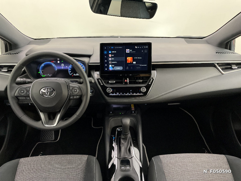 Toyota Corolla Corolla Touring Sports Hybride 140ch Design  occasion  Rivery - photo n9