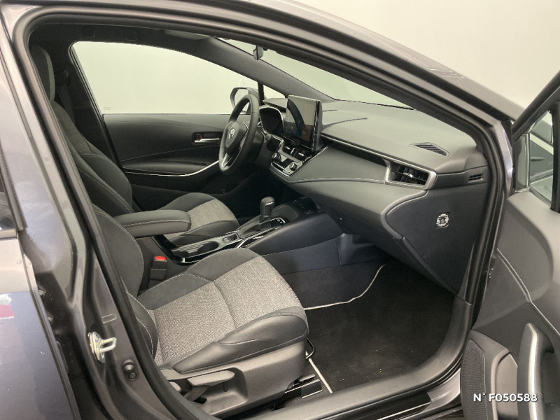 Toyota Corolla Corolla Touring Sports Hybride 140ch Design  occasion  Beauvais - photo n10