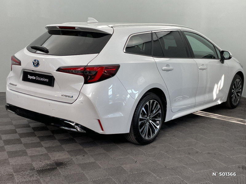 Toyota Corolla Corolla Touring Sports Hybride 140ch Design  occasion  Saint-Quentin - photo n4