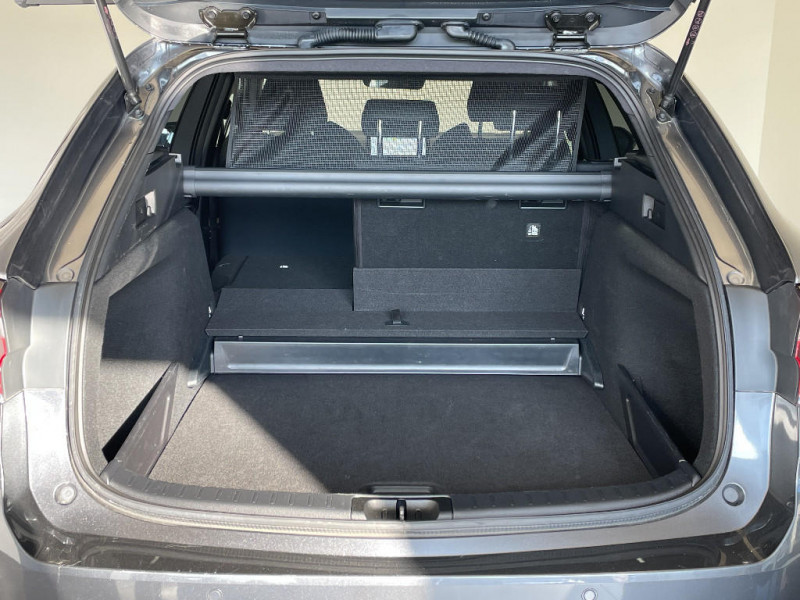 Toyota Corolla Corolla Touring Sports Hybride 140ch Design  occasion  Saint-Maximin - photo n16