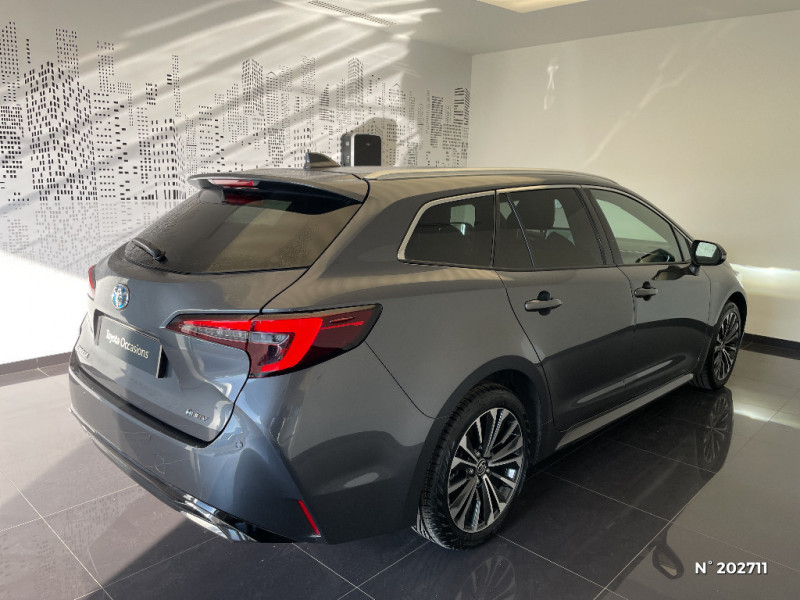 Toyota Corolla Corolla Touring Sports Hybride 140ch Design  occasion  Saint-Maximin - photo n4