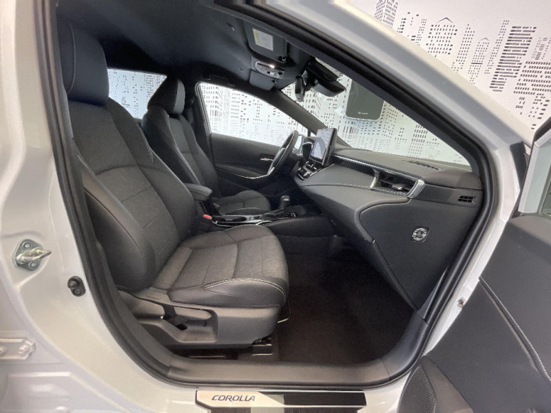 Toyota Corolla Corolla Touring Sports Hybride 140ch Design  occasion  Saint-Maximin - photo n18