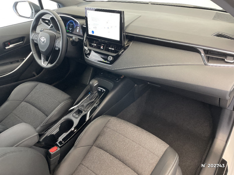 Toyota Corolla Corolla Touring Sports Hybride 140ch Design  occasion  Saint-Maximin - photo n10