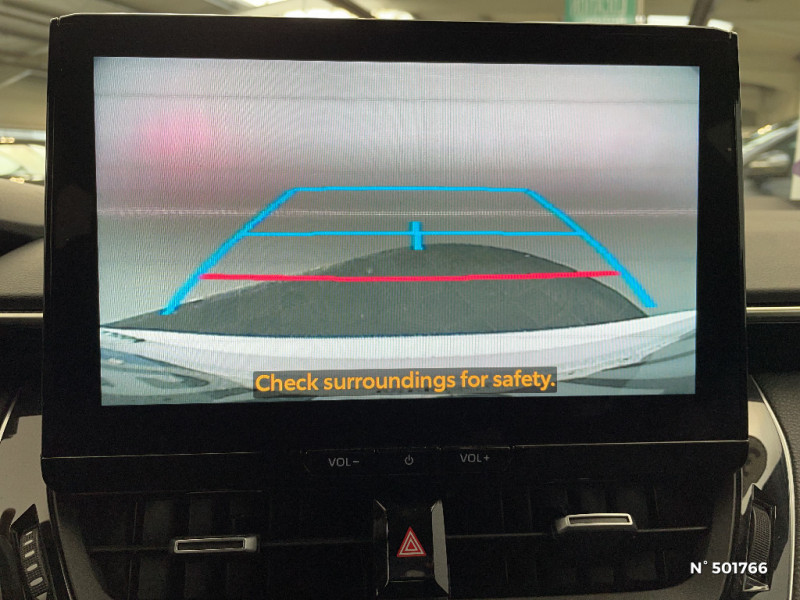 Toyota Corolla Corolla Touring Sports Hybride 140ch Dynamic  occasion � Saint-Quentin - photo n�14