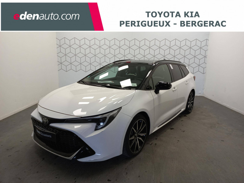 Toyota Corolla Corolla Touring Sports Hybride 140ch GR Sport 5p  occasion  Saint-Laurent-des-Vignes