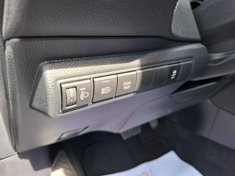 Toyota Corolla Corolla Touring Sports Hybride 140ch GR Sport 5p  occasion  PERIGUEUX - photo n16