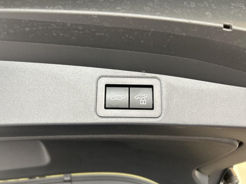 Toyota Corolla Corolla Touring Sports Hybride 178ch GR Sport  occasion � Saint-Maximin - photo n�16