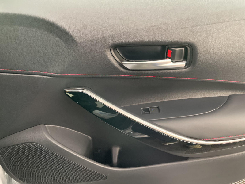 Toyota Corolla Corolla Touring Sports Hybride 184h Collection  occasion � Amiens - photo n�20