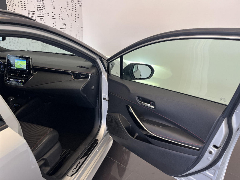 Toyota Corolla Corolla Touring Sports Hybride 184h Collection  occasion  Saint-Maximin - photo n19