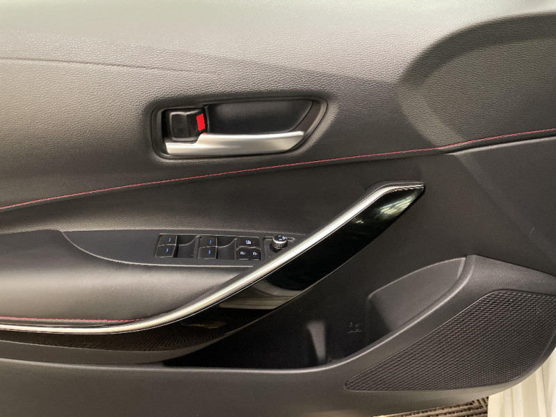 Toyota Corolla Corolla Touring Sports Hybride 184h Trek  occasion � Rivery - photo n�19