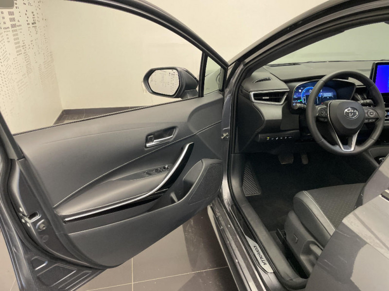 Toyota Corolla Corolla Touring Sports Hybride 196ch Collection  occasion � Saint-Maximin - photo n�19