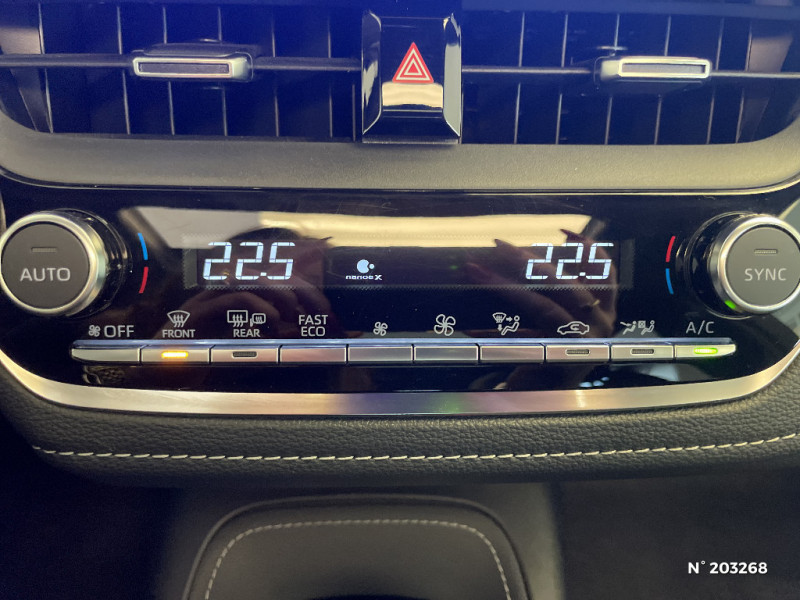 Toyota Corolla Corolla Touring Sports Hybride 196ch Collection  occasion � Saint-Maximin - photo n�15