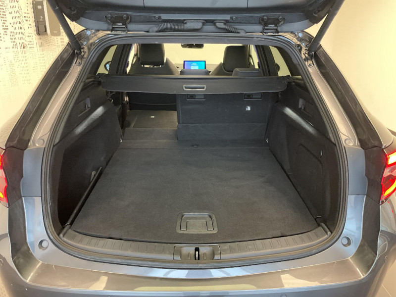 Toyota Corolla Corolla Touring Sports Hybride 196ch Collection  occasion � Saint-Maximin - photo n�16